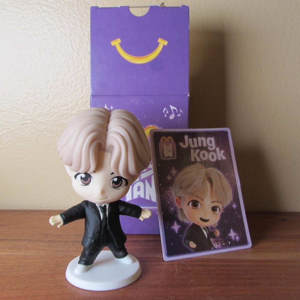 5 for $30 - tiny tan BTS jung kook McDonalds 2025 NIB (W6214)